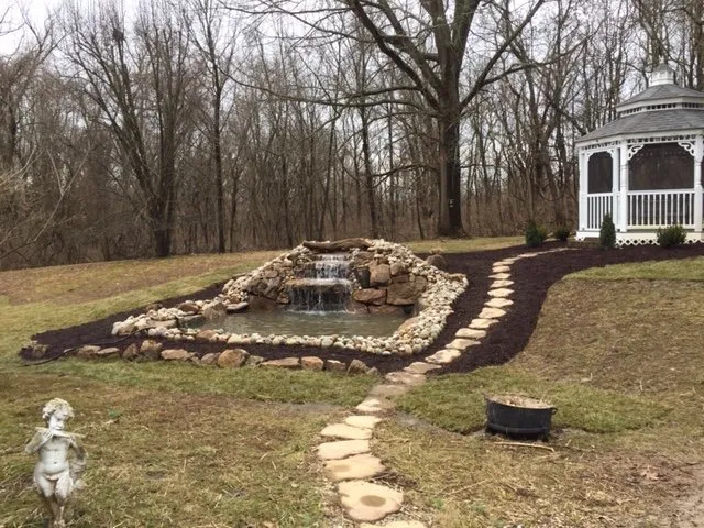 Custom landscape installation in Arnold, MO by Shelton Landscape & Maintenance