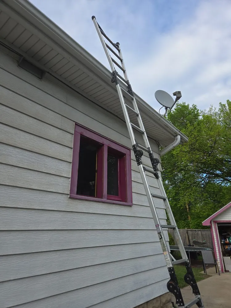 Expert landscape design experts serving Milwaukee, WI - Shelton's Seasonal and Home Improvement