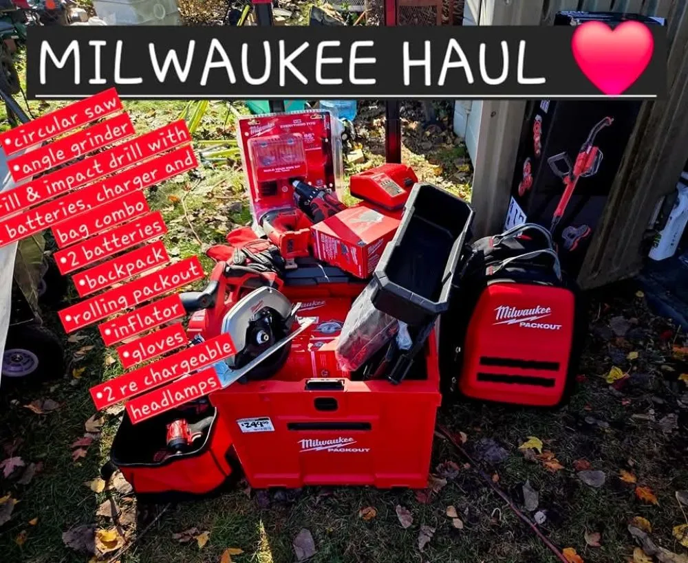 Professional lawn mowing service experts serving Milwaukee, WI - Shelton's Seasonal and Home Improvement