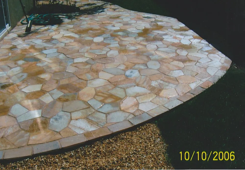 Top-rated lawn mowing service for homes in American Canyon, CA by Shergill's Landscape