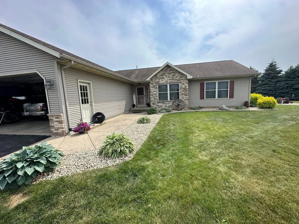 Local landscape installation with custom design in Kenosha, WI by Sheridan Scenery