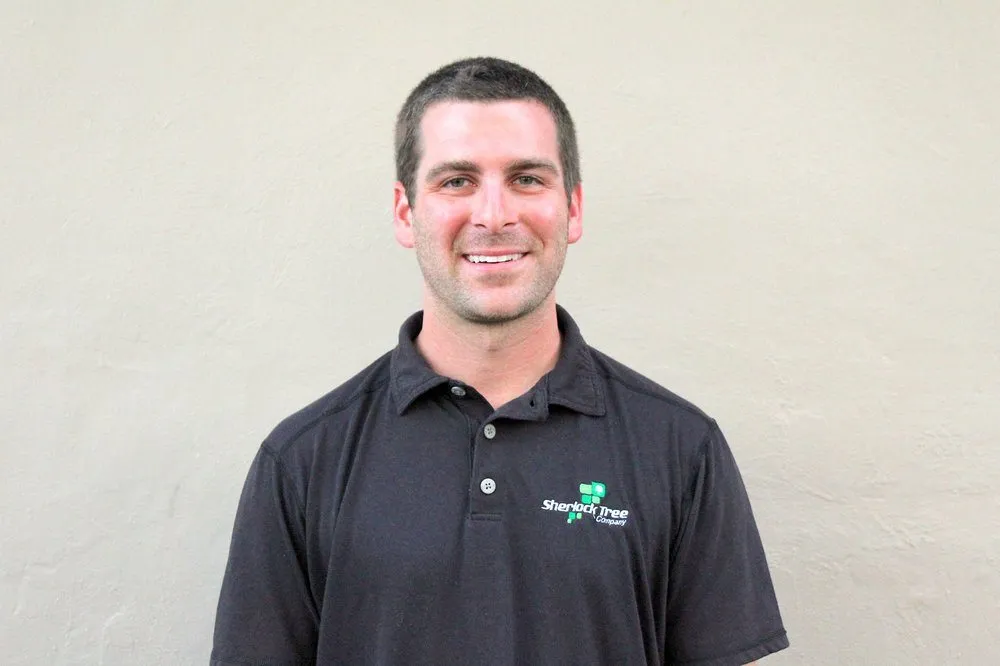 Expert yard cleanup service in Delray Beach, FL - Sherlock Tree Company