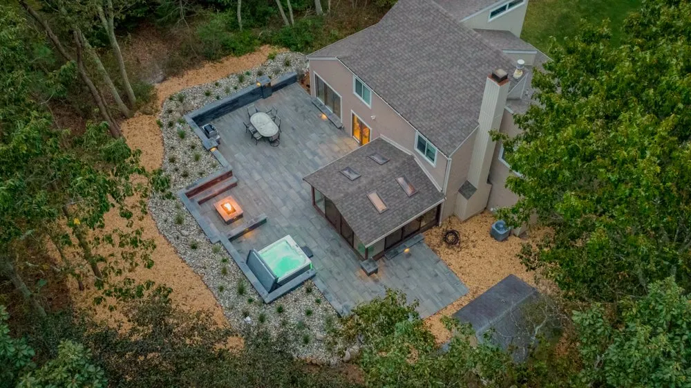 Affordable yard cleanup service experts serving Southampton, NJ - Sherwood Landscape Lighting & Design