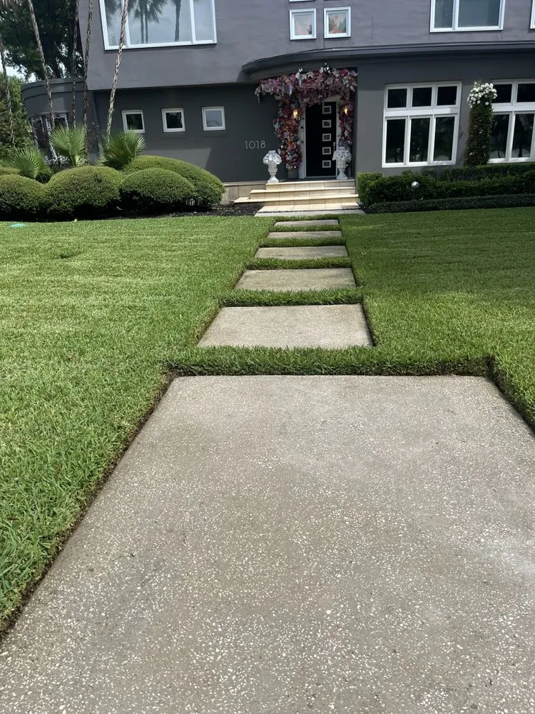 Trusted landscape installation in Aloma, FL by Shhh Yardkeeping