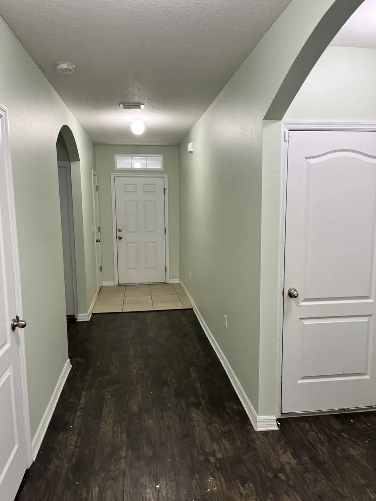 Expert lawn care service in Spring Hill, FL - Shi & 2Kings Hauling & Removable