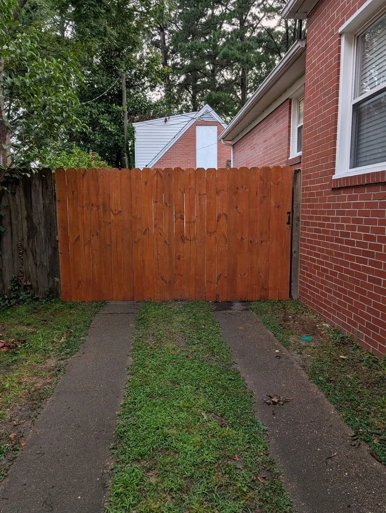 Top-rated yard maintenance in Norfolk, VA - Shield And Arm Services