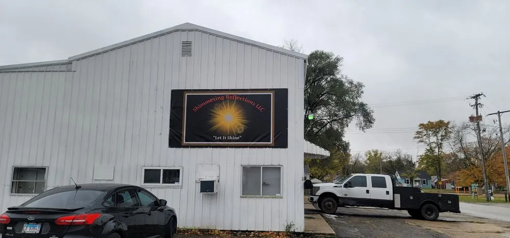 Top-rated outdoor landscaping in Mattoon, IL by Shimmering Reflections