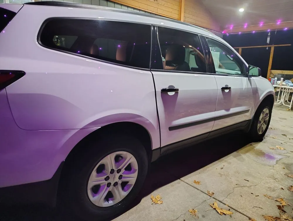 Top-rated yard cleanup service with custom design in Longview, WA by Shine Brite Like A Diamond