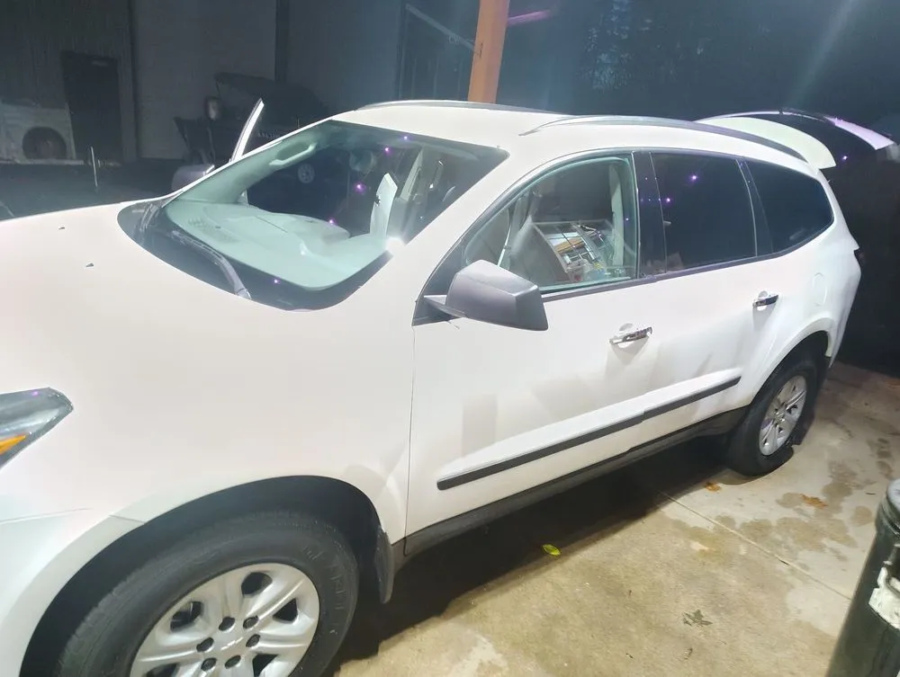 Top-rated yard cleanup service experts serving Longview, WA - Shine Brite Like A Diamond