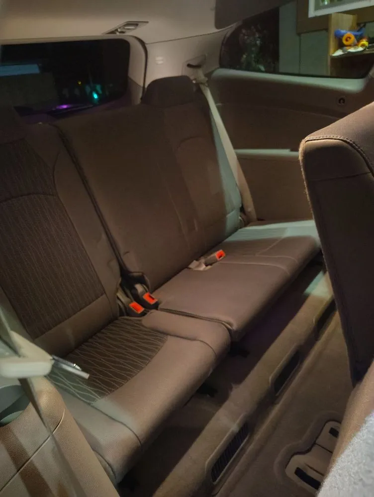 Custom yard cleanup service for homes in Longview, WA by Shine Brite Like A Diamond