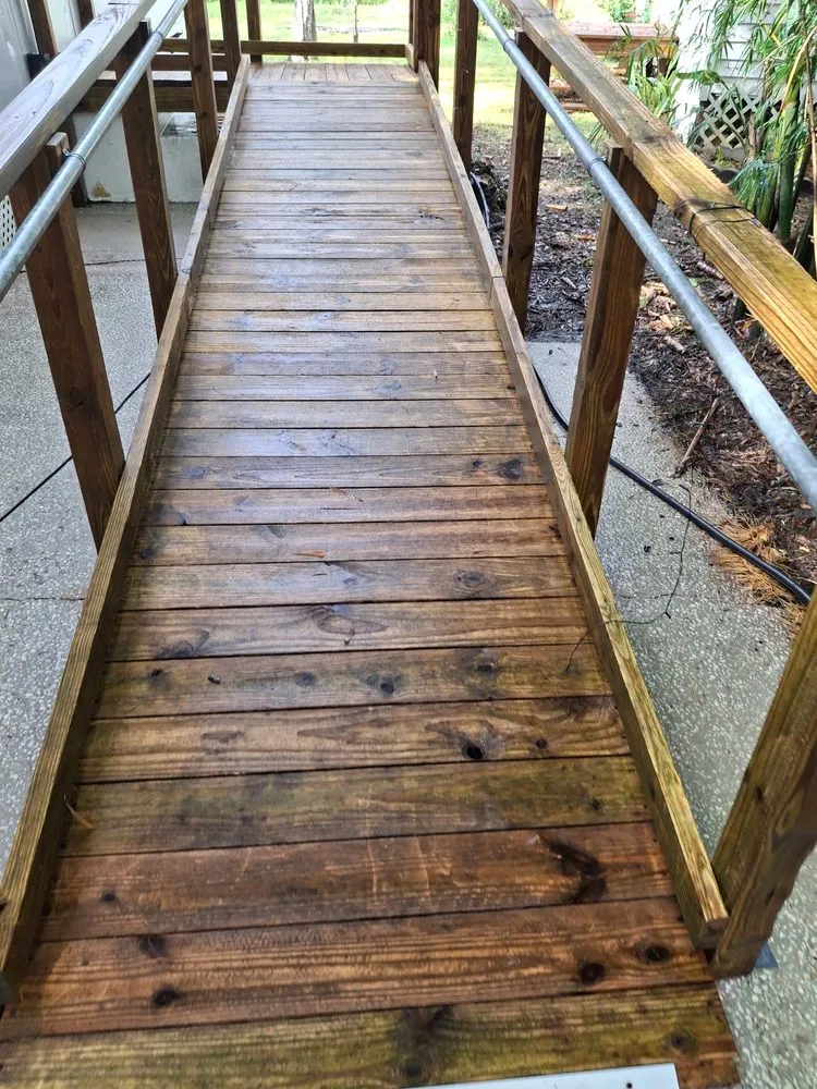 Expert landscape design experts serving Edgewater, FL - Shine Brite pressure washing and lawn maintenance