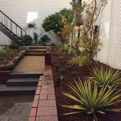 Expert landscape installation experts serving Oakland, CA - Shirin Bond Landscaping
