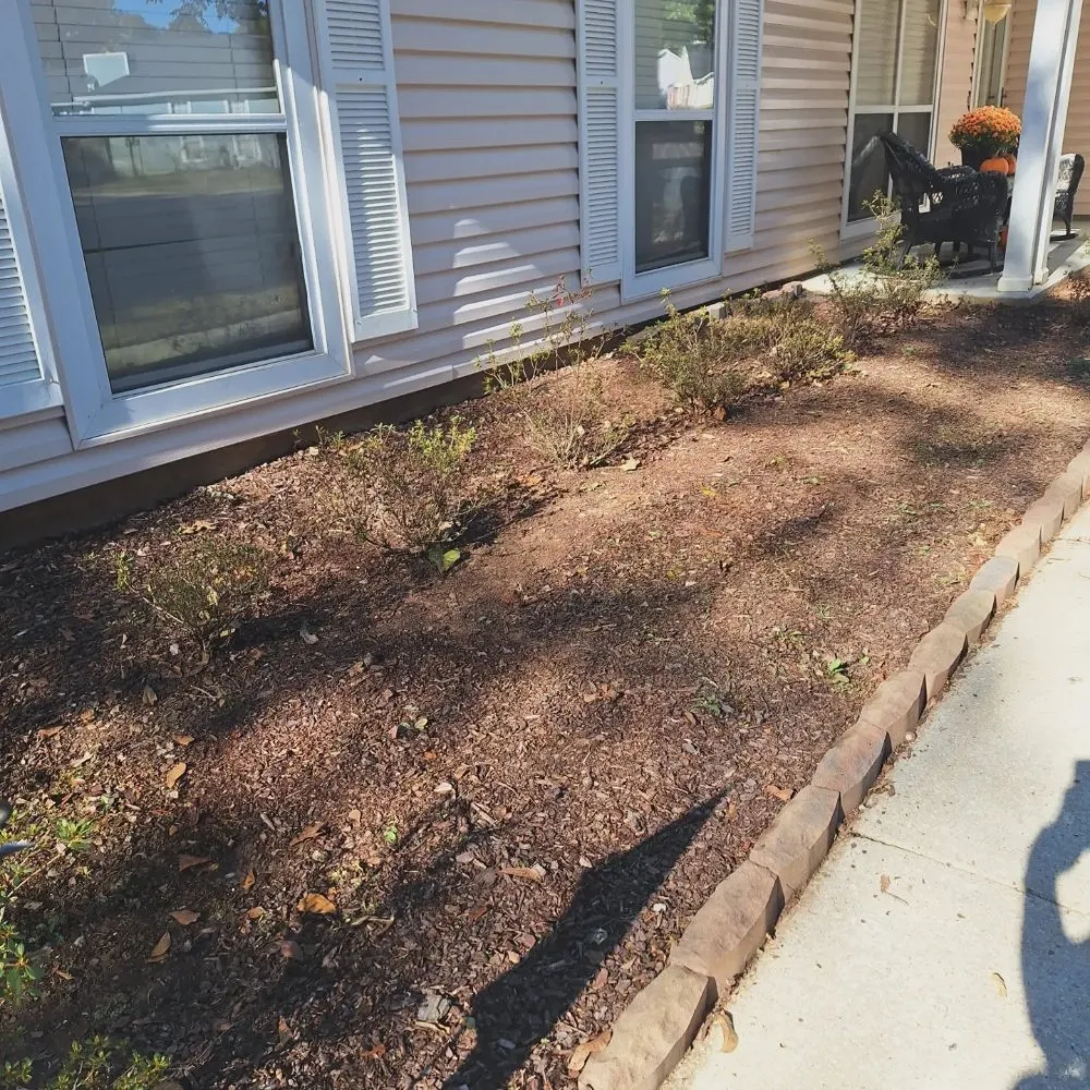 Local yard cleanup service in Moody, AL by Shivers Lawncare