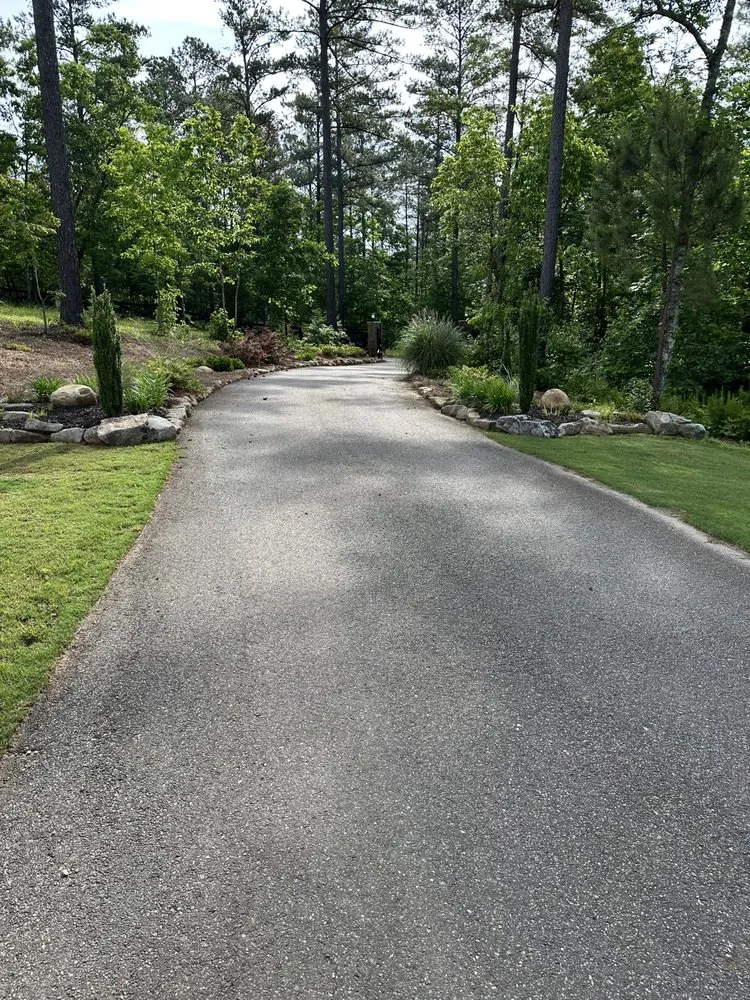 Affordable landscaping services for residential properties in Dawsonville, GA by Shoal Creek Landscaping