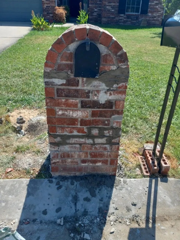 Professional lawn care service for outdoor upgrades across Tulsa, OK - Shockwav3s Solutions Pro Service