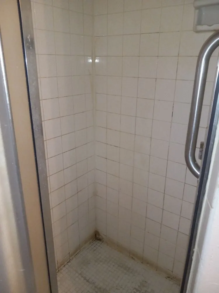 Top-rated yard maintenance experts serving Tulsa, OK - Shockwav3s Solutions Pro Service