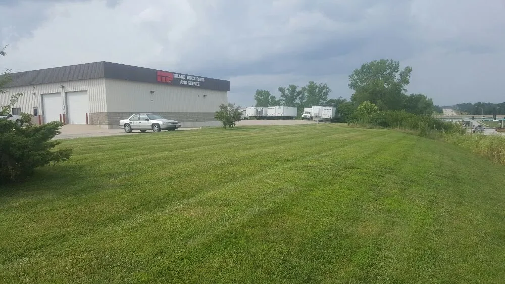 Trusted landscaping services in Jefferson City, MO by Shofler Lawn Care