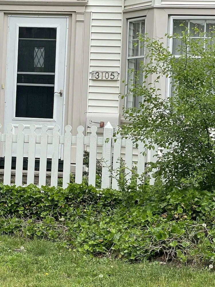 Custom landscape design experts serving South Euclid, OH - Shonmeka Knowles