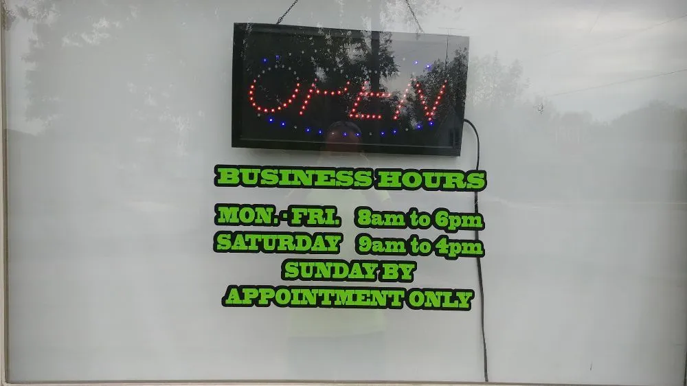 Professional outdoor landscaping experts serving Mattoon, IL - Shon's tear & repair