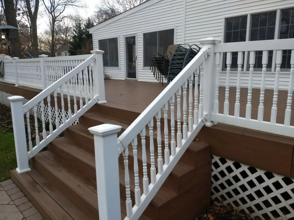 Professional lawn care service in Commack, NY - Shore To Shore Landscaping