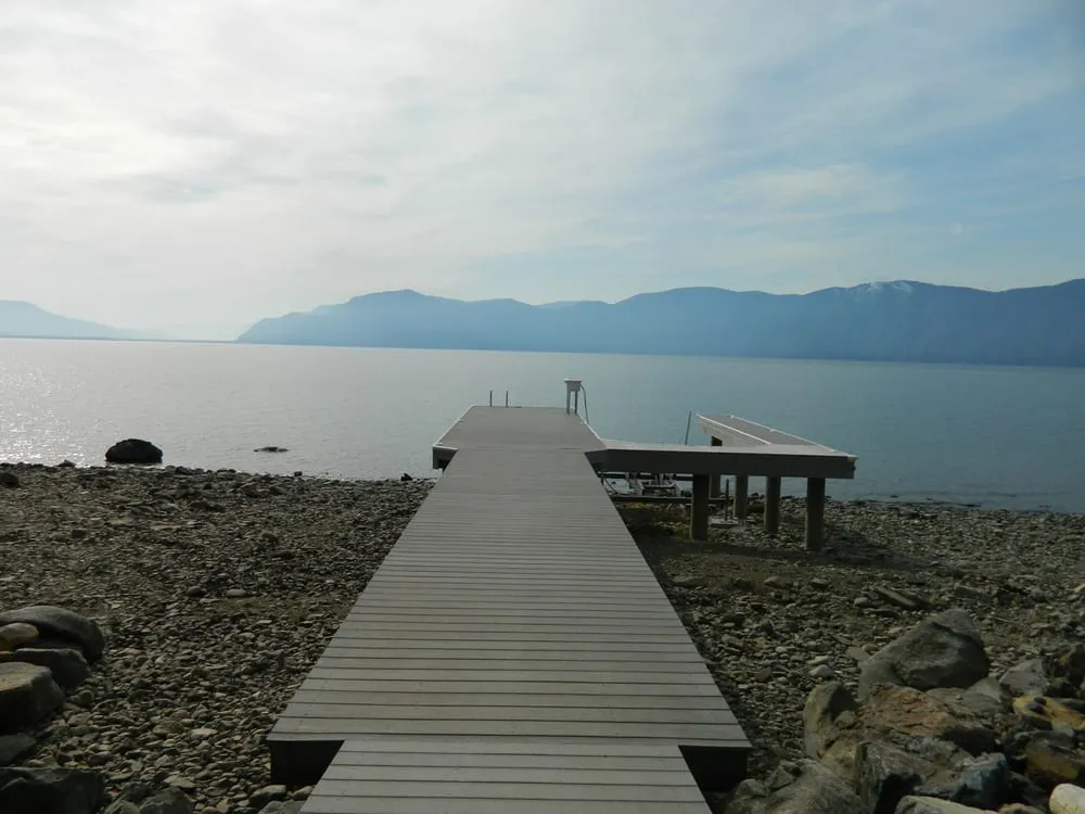 Top-rated garden landscaping for year-round maintenance in Sagle, ID by Shoreline Construction