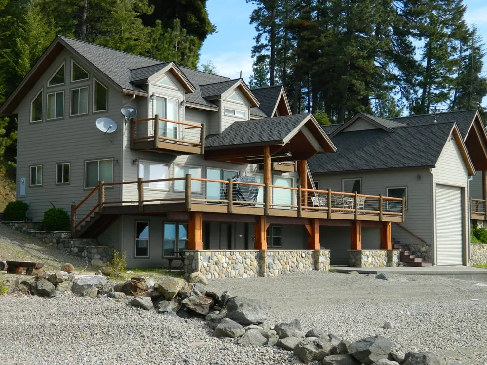 Top-rated lawn mowing service in Sagle, ID - Shoreline Construction