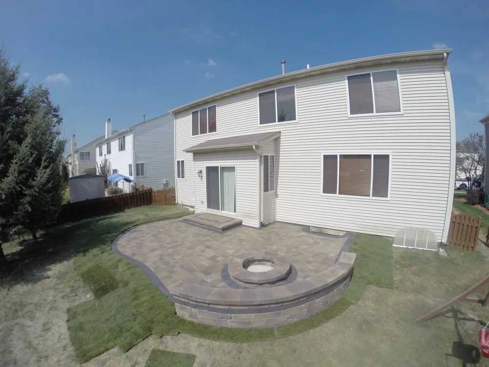 Trusted residential landscaping experts serving Aurora, IL - Shoreline Landcare