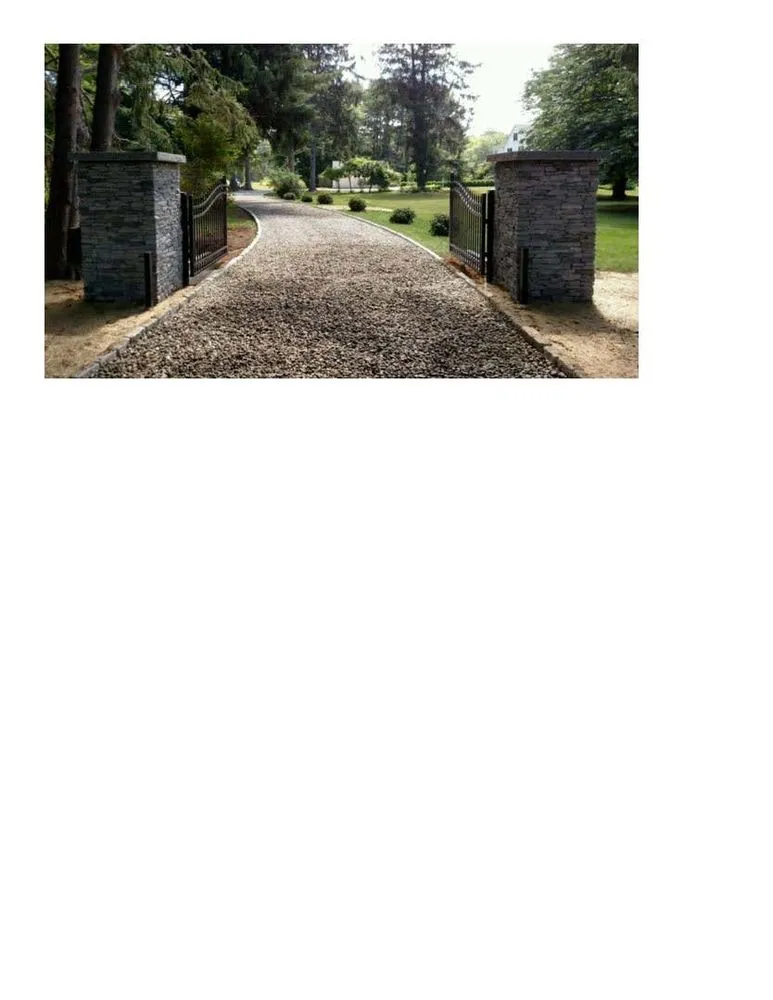 Top-rated yard cleanup service in Clinton, CT by Shoreline Landscapes