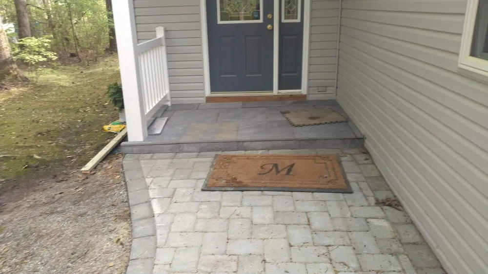 Professional yard maintenance for beautiful yards across Cambridge, MD - Shorescapes