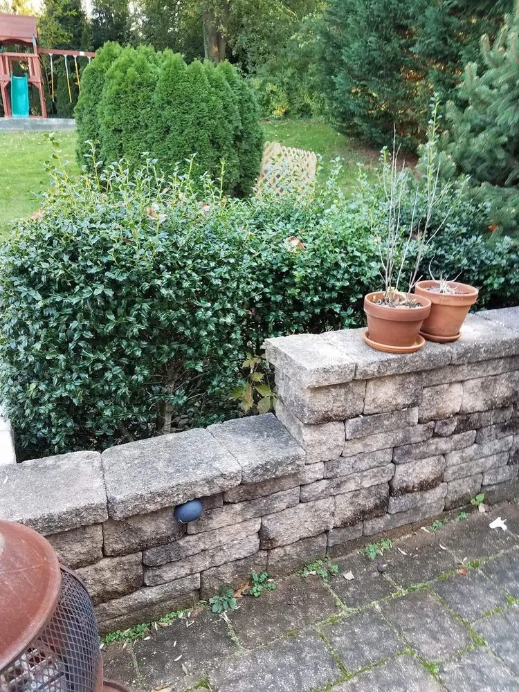 Professional residential landscaping in East Windsor, NJ by Short And Sweet Landscaping