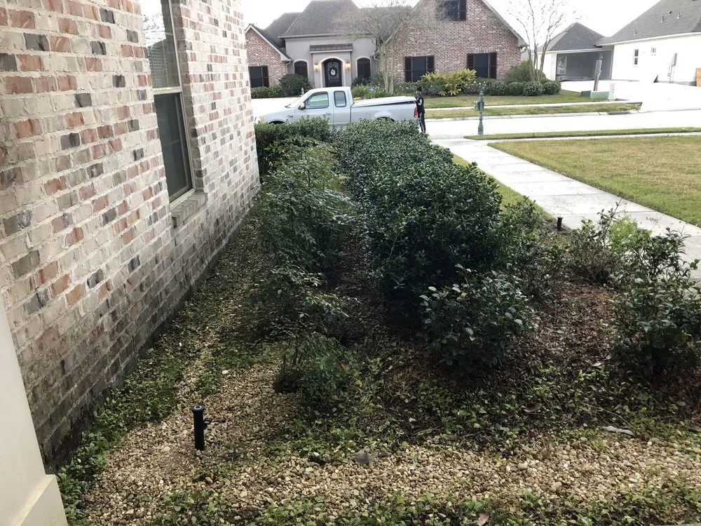 Custom outdoor landscaping experts serving Kenner, LA - Short Blade Lawncare
