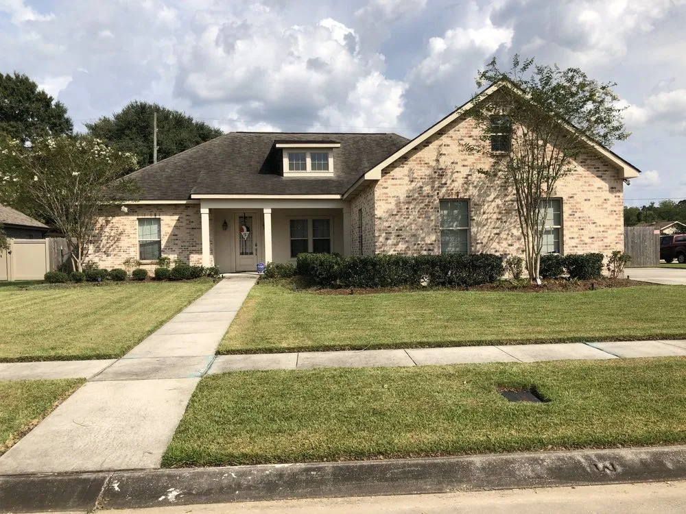 Trusted landscape installation near you in Kenner, LA by Short Blade Lawncare