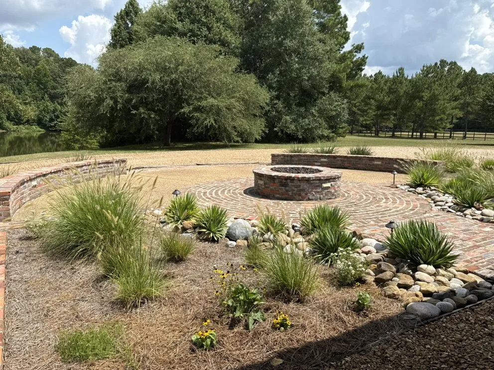 Expert garden landscaping for year-round maintenance in Madison, MS by Short Horticulture