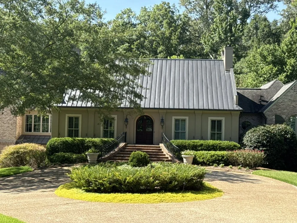 Local yard cleanup service experts serving Madison, MS - Short Horticulture