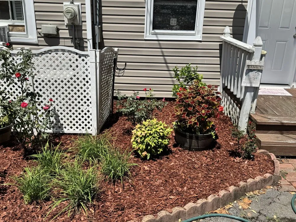 Expert lawn mowing service in Henderson, NC by Shorty Pete’s Lawn Service