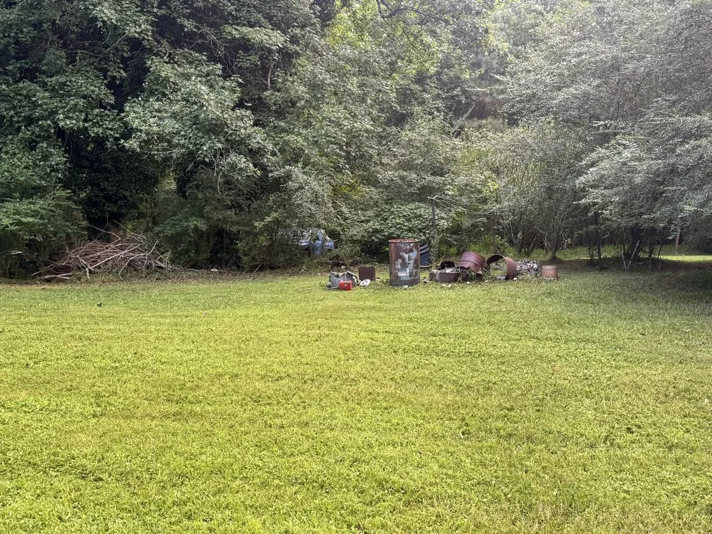 Reliable landscaping services experts serving Henderson, NC - Shorty Pete’s Lawn Service