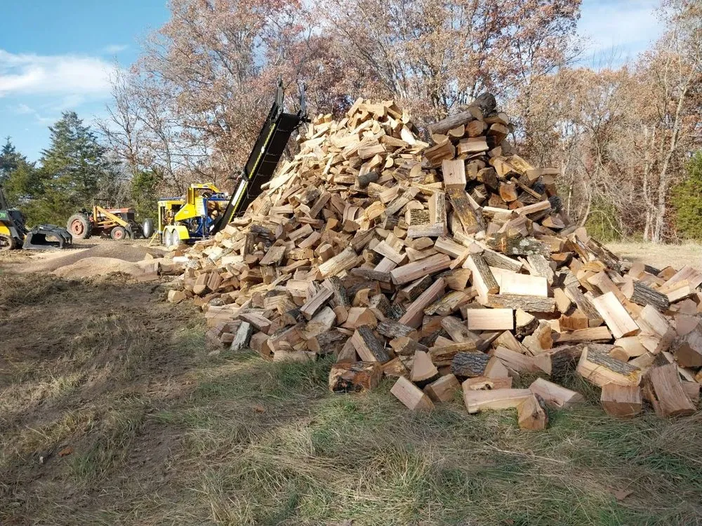 Trusted residential landscaping in New Bloomfield, MO by Show-Me Mow & Snow