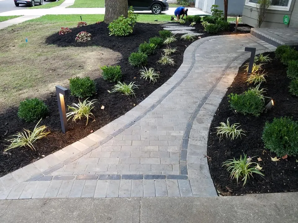 Trusted landscaping services experts serving Lee's Summit, MO - Show Me Outdoor Living