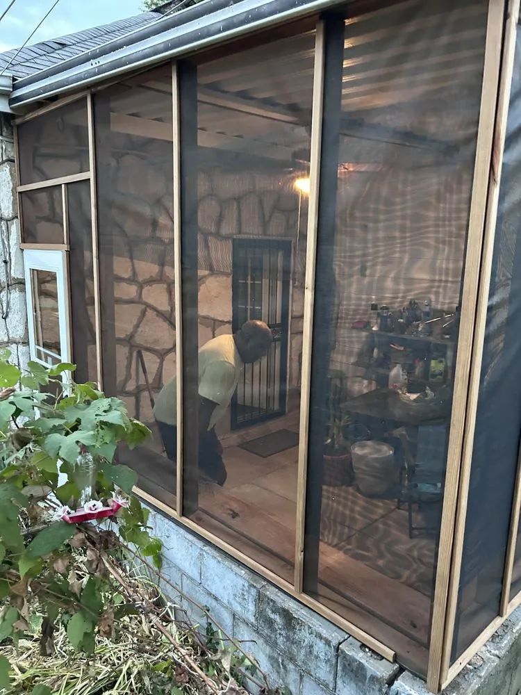 Professional yard cleanup service for residential properties in Florissant, MO by Show Me Service