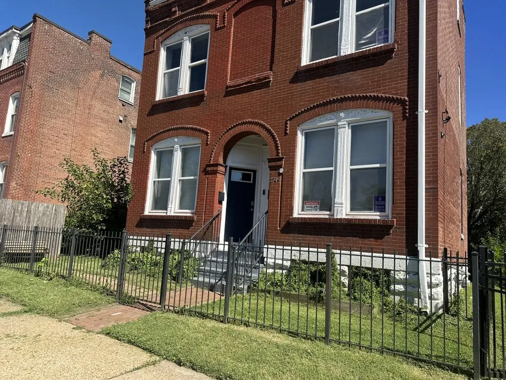 Trusted landscape design experts serving Ferguson, MO - Show Me Work Construction