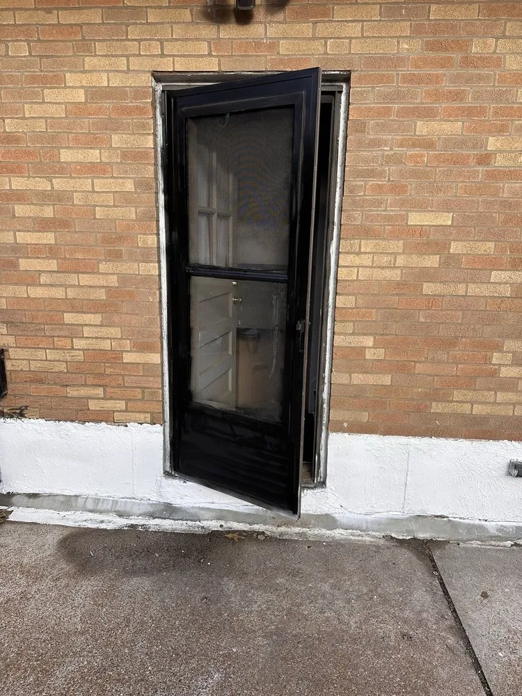 Affordable outdoor landscaping for year-round maintenance across Ferguson, MO - Show Me Work Construction