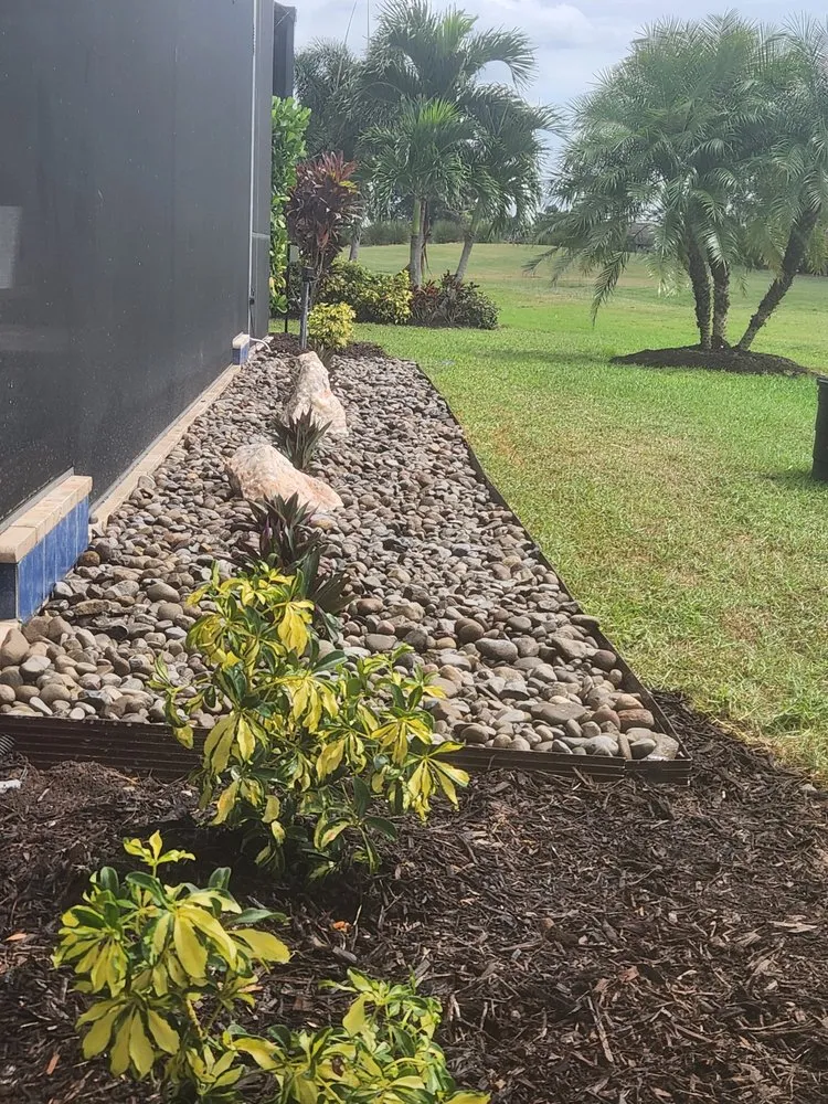 Local landscaping services with custom design across Bradenton, FL - Show Off Landscaping