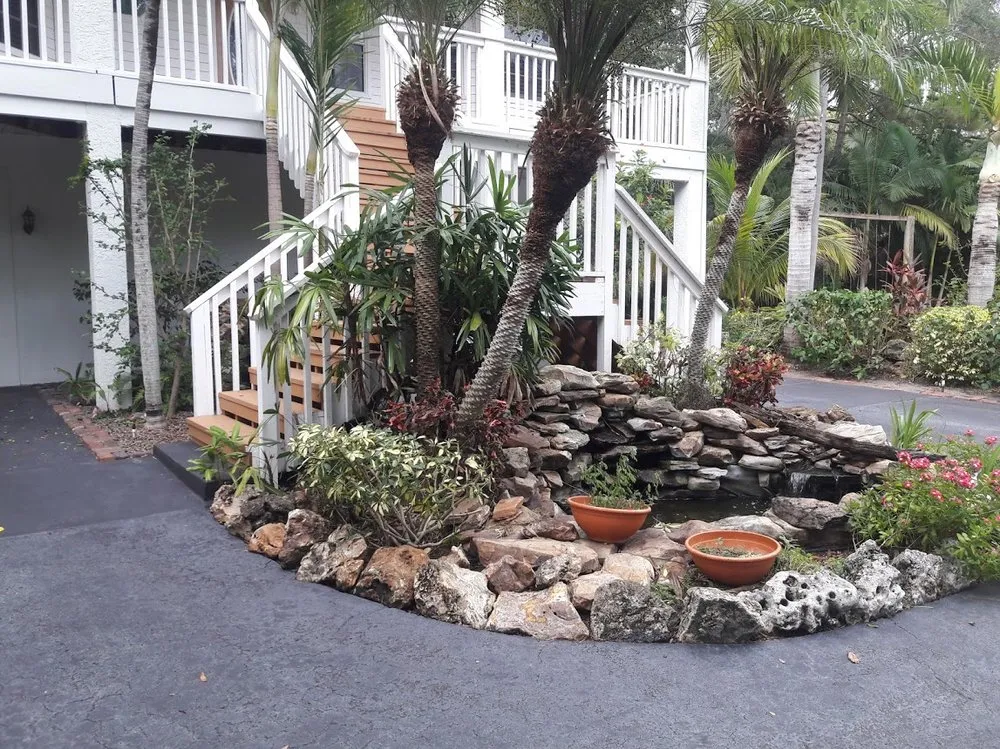 Custom garden landscaping experts serving Tampa, FL - Show To Prove