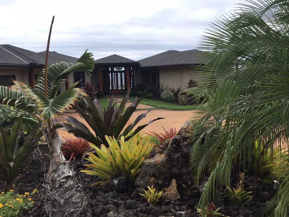 Reliable yard maintenance for year-round maintenance across Kailua-Kona, HI - SHOW-U-HAO Landscape Maintenance