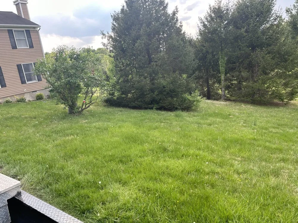 Custom garden landscaping in Stephens City, VA by Showalter’s Property Maintenance