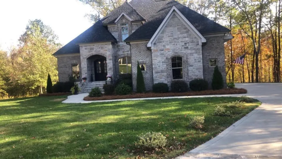 Reliable lawn mowing service in Pageland, SC by Showtime Landscaping