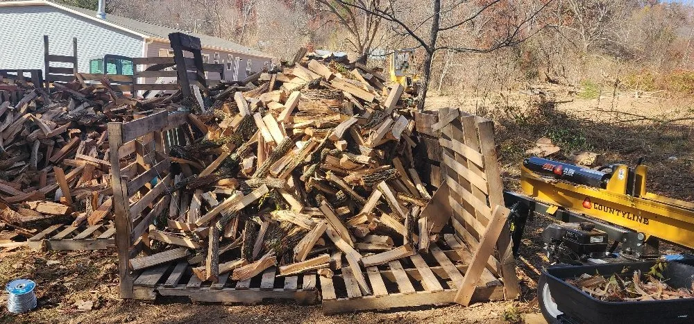 Custom residential landscaping in Washburn, TN - Shular Wood