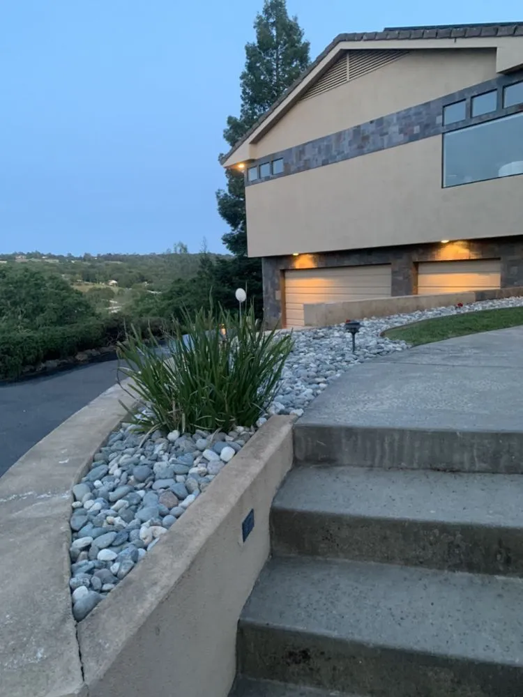 Top-rated lawn care service in Shingle Springs, CA - Shy high handyman & tree service