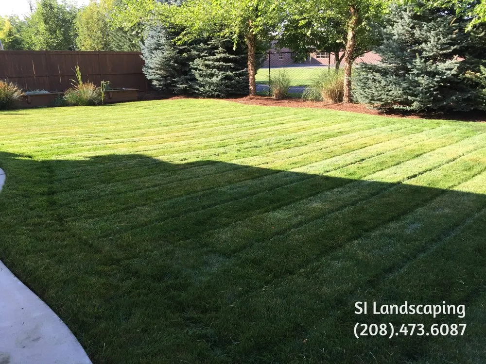 Custom lawn care service in Nampa, ID - SI Landscaping