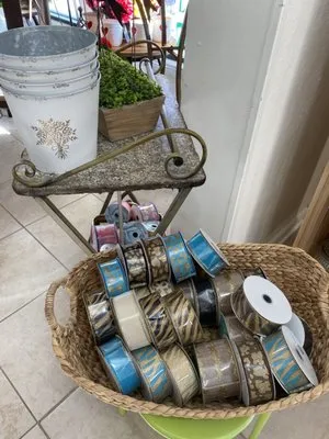 Sicola's Landscape Logo